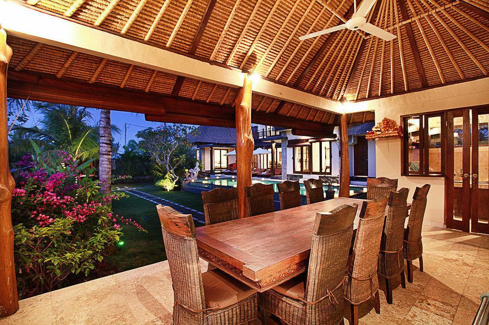 Adinda Balangan Beach Villa Jimbaran Exterior foto