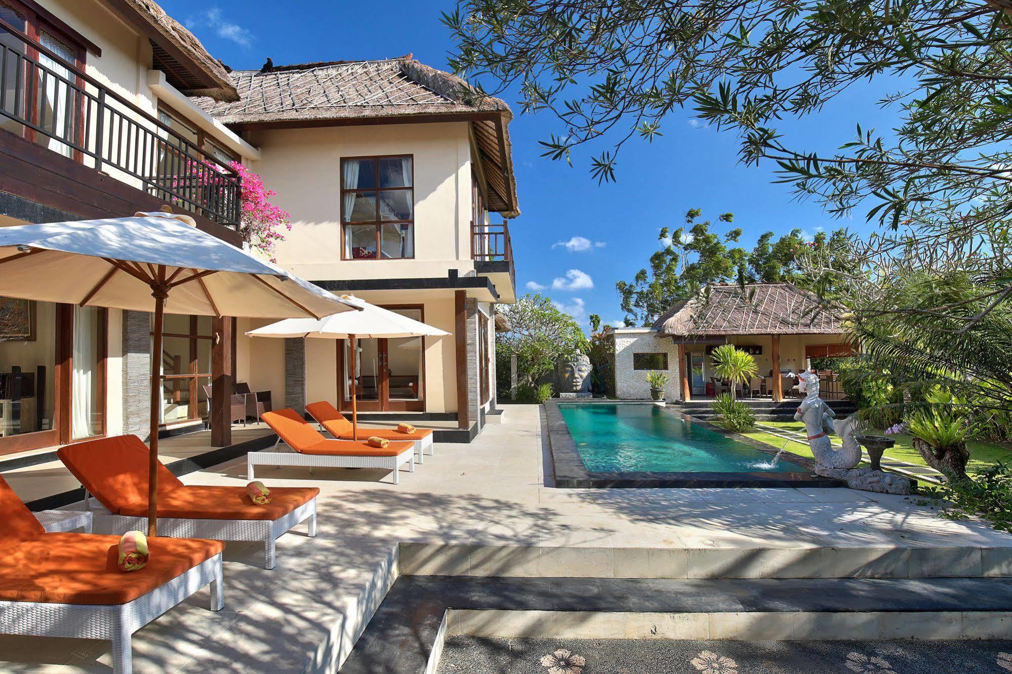Adinda Balangan Beach Villa Jimbaran Exterior foto
